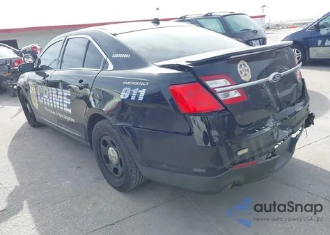2016 Ford Police Interceptor z USA, uszkodzony, nr VIN 1FAHP2L88GG132507